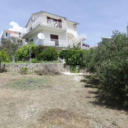 Mirko Apartament